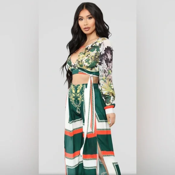 NWOT Fashion Nova Flower Vibes Wide Leg Pant Set matching long sleeve top Large - Picture 7 of 9